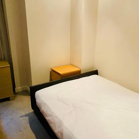 Apartment Luxury City Centre Flat With Free Parking